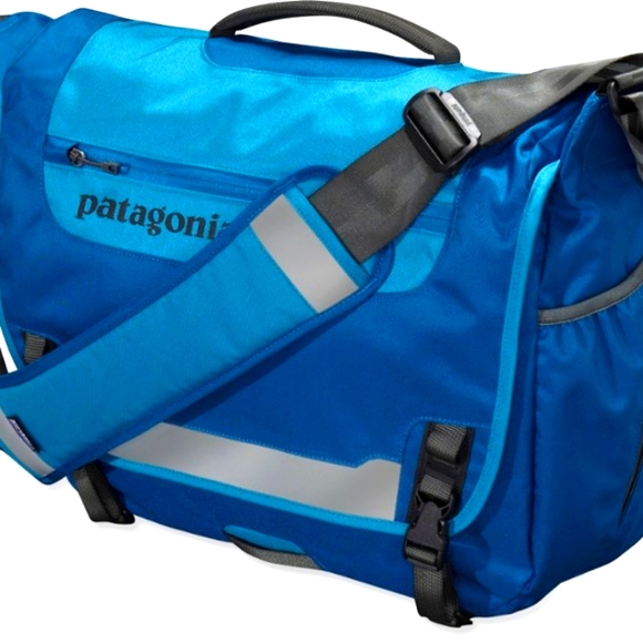 Patagonia Half Mass Courier Bag 